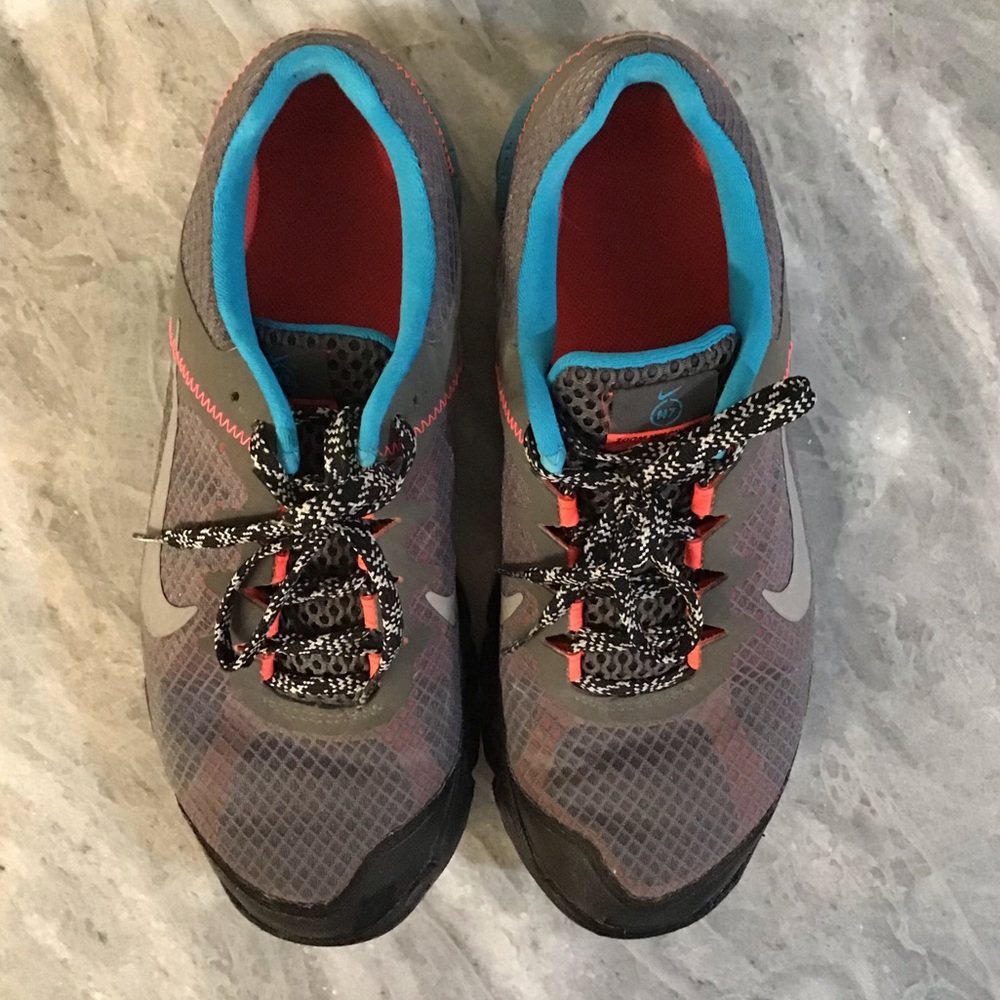 Nike Zoom Sneakers